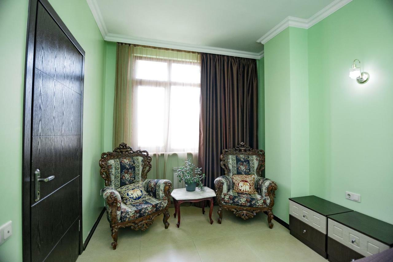 Apartment On Javakhishvili Batumi Kültér fotó