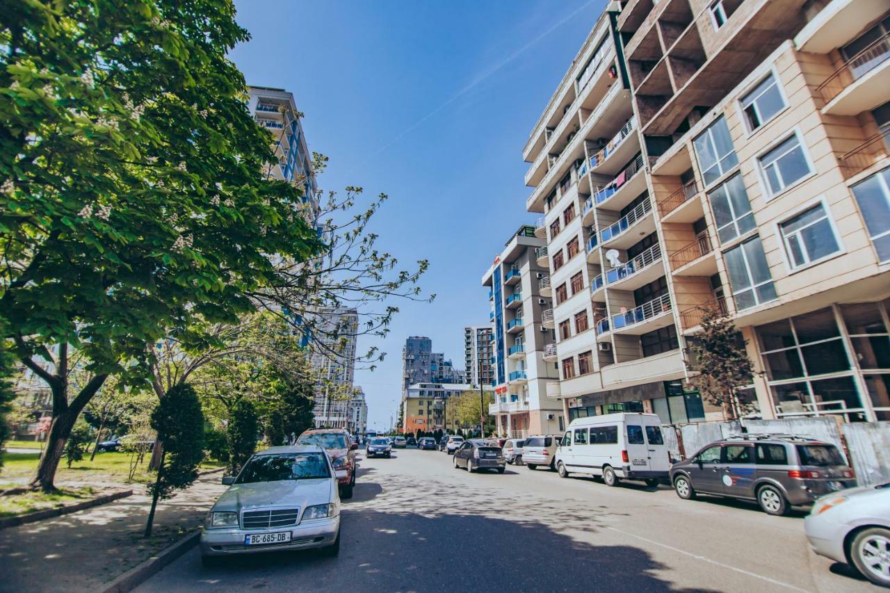 Apartment On Javakhishvili Batumi Kültér fotó